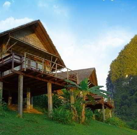 Cliff And River Jungle Hotel Surat Thani Exterior photo